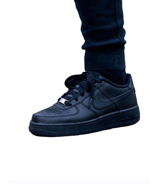 Nike Air Force Triple Black